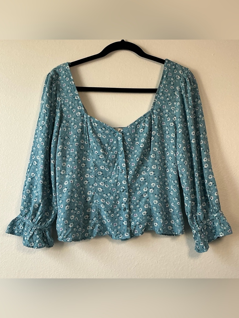 Row-A Floral Sweetheart Neck Blouse Large Blue Long Bell Sleeve Cottagecore Top
